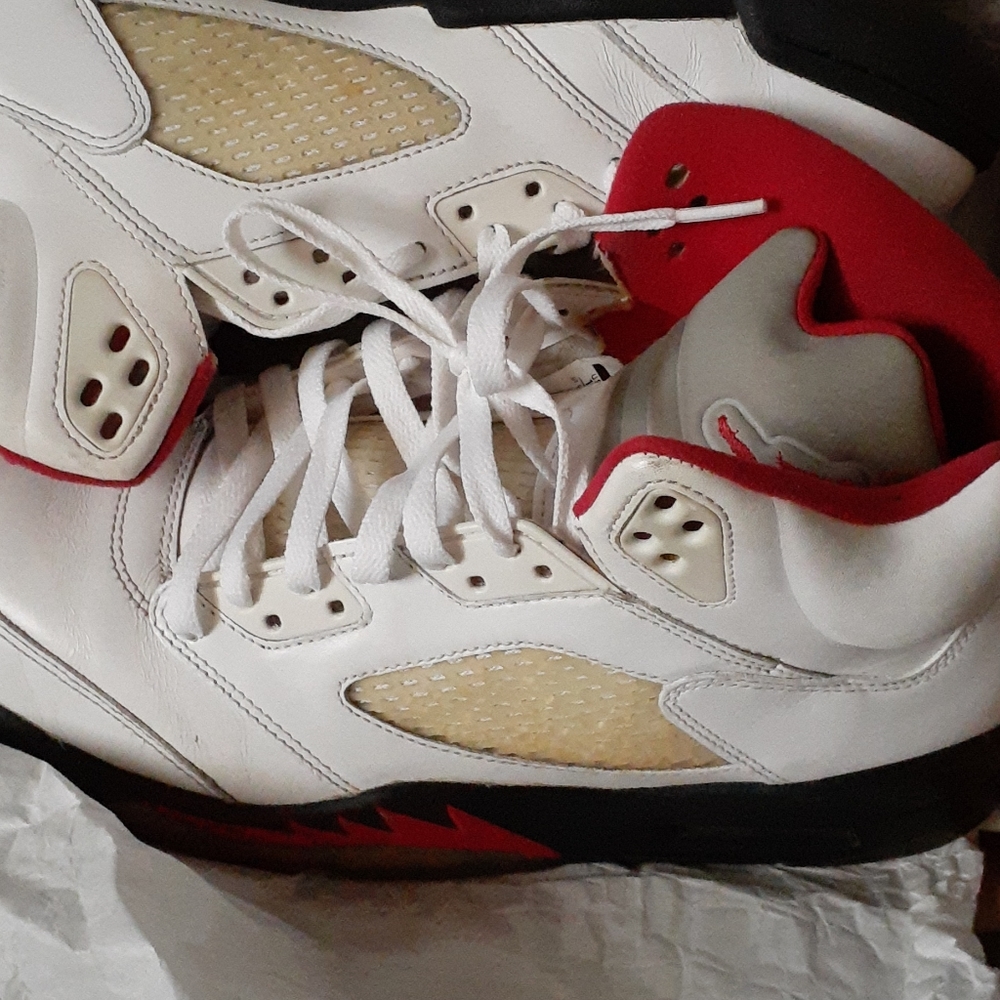 Jordan 5s